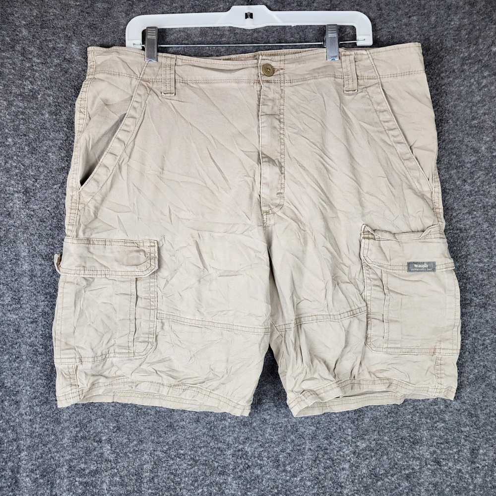 Wrangler Cargo Shorts Mens 38 60ACWGR Khaki Stretch EUC